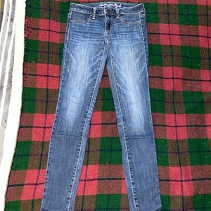 4 regular skinny jeggings from American Eagle Outfitters!